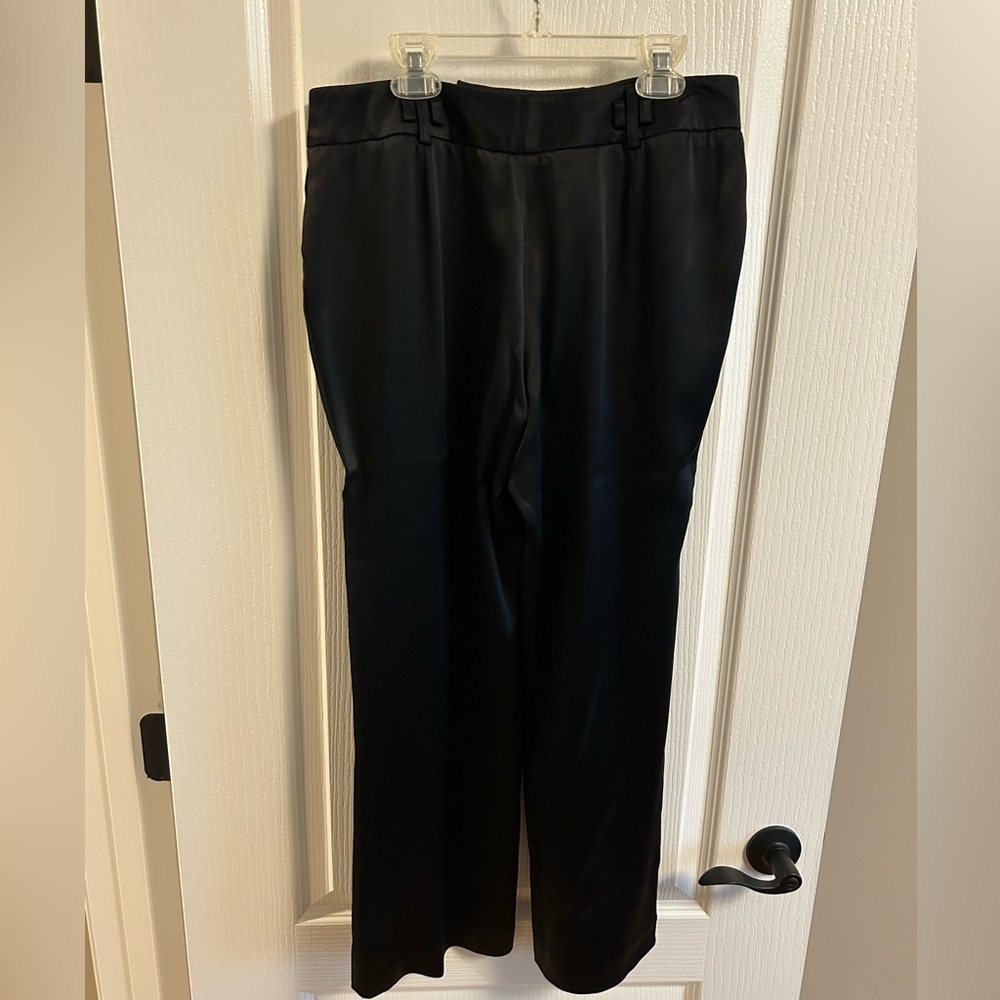 St. John Women's Black Ankle Pants